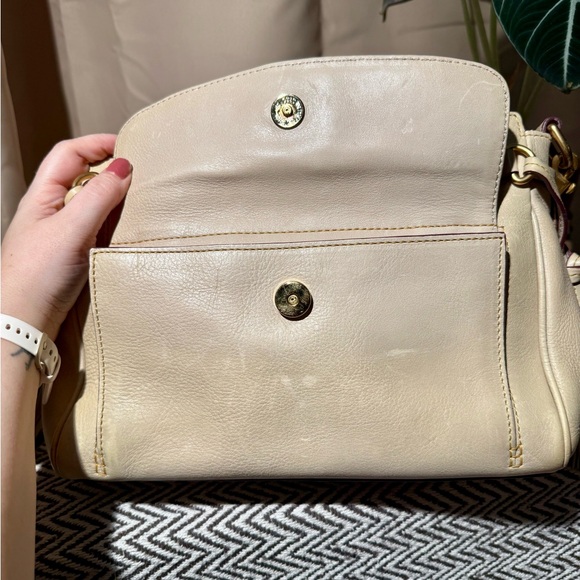 Dooney & Bourke Florentine Leather Whipstitch Satchel - Cream/Bone - 2015-2017 - Picture 6 of 16